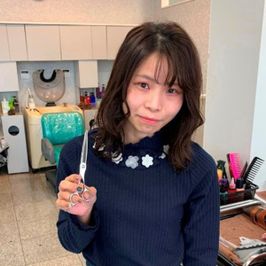 1000 イオンタウン豊橋橋良店|美容室1000%